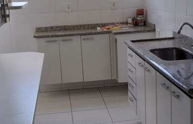 Imagem: O apartamento possui 3 Dormitórios, 3 Banheiros, 2 Vagas na