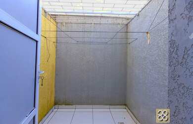 Imagem: O apartamento possui 2 Dormitórios, 1 Banheiro e 40m² de Área