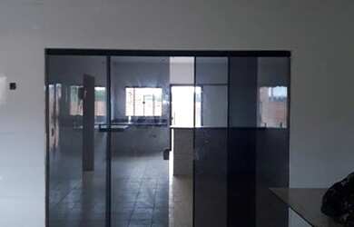 Imagem 4: Vendo casa urgente. Piscina, Churrasqueira, 4 Vagas na garageme2 Dormitórios