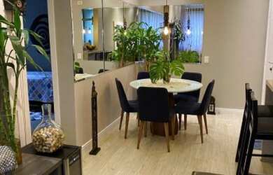 Imagem: O apartamento possui 2 Dormitórios, 2 Banheiros, 1 Vaga na