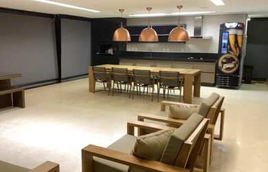 Imagem: A casa em condomínio possui 5 Dormitórios, 5 Banheiros, 3