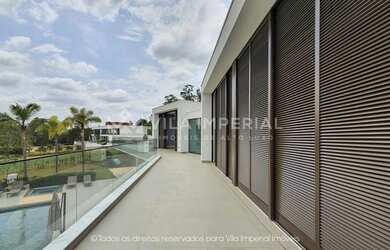 Imagem 16: Seu novo refúgio tem pé no lago e uma vista de tira o fôlego para o...