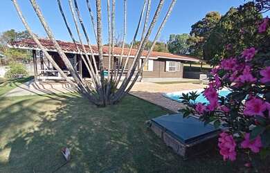 Imagem: A fazenda possui 158m² de Área e está localizado em Pinheirinho