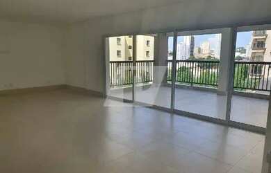 Imagem: O apartamento possui 4 Dormitórios, 4 Banheiros, 4 Vagas na