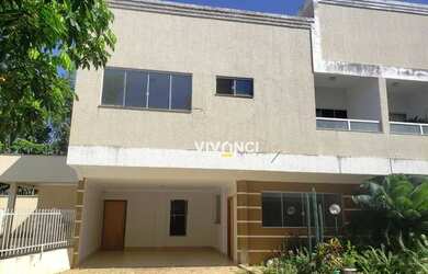 Imagem: A casa em condomínio possui 3 Dormitórios, 4 Banheiros, 2