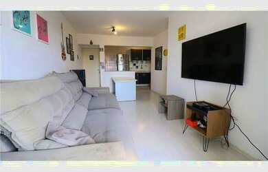 Imagem: O apartamento possui 3 Dormitórios, 3 Banheiros, 2 Vagas na