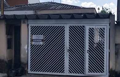 Imagem: A casa possui 4 Dormitórios, 4 Banheiros, 4 Vagas na garagem