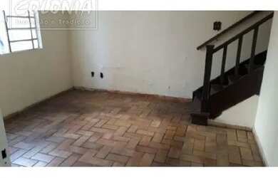 Imagem: A casa possui 3 Dormitórios, 2 Banheiros, 81m² de Área e