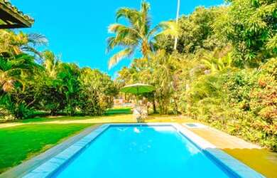 Imagem: A casa possui 4 Dormitórios, 4 Banheiros, 3 Vagas na garagem