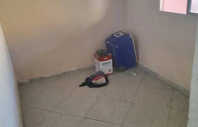 Imagem: A casa possui 2 Dormitórios, 1 Banheiro e está localizado