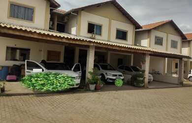 Imagem: A casa em condomínio possui 3 Dormitórios, 2 Banheiros, 2