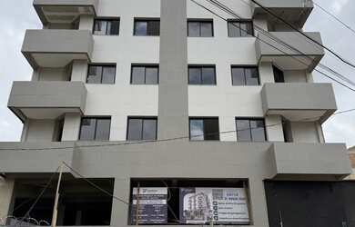 Imagem: O apartamento possui 3 Dormitórios, 2 Banheiros, 2 Vagas na