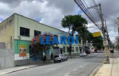 Imagem: O depósito possui 3.000m² de Área e está localizado em