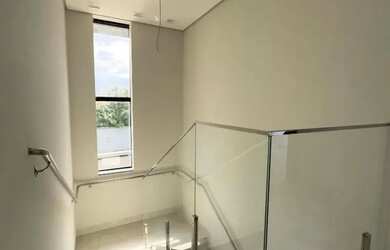 Imagem 13: Casa em Palmas. Piscina, Churrasqueira, Guarda roupae150m² de Área