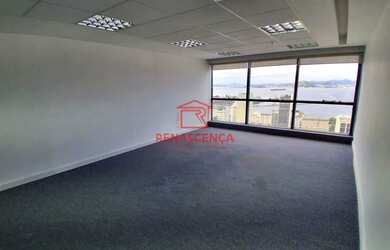 Imagem: O depósito possui 570m² de Área e está localizado em Centro