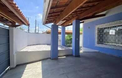 Imagem 2: Casa para locação no bairro Santana, Pindamonhangaba/SP