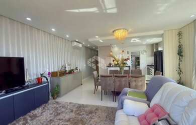 Imagem 2: Dois apartamentos unificados no Centro de Capão da Canoa, com 177 m²...