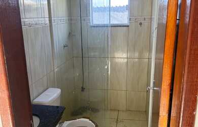 Imagem 8: Casa na 87 esquina meio terreno com piscina e churrasqueira