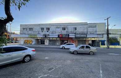 Imagem: O depósito possui 2.904m² de Área e está localizado em