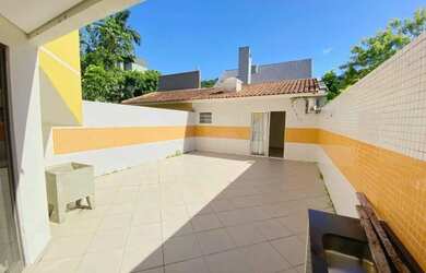 Imagem 8: Triplex com 4 Quartos, Uma Quadra do Mar na Prainha lado de Caiobá -...