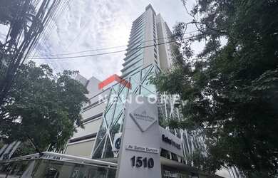 Imagem: O depósito possui 2 Vagas na garagem, 33m² de Área e está