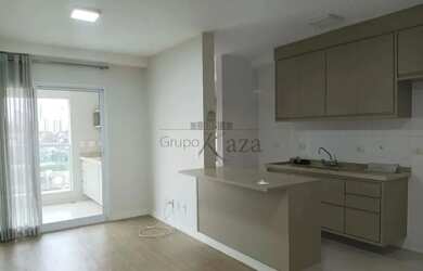 Imagem: O apartamento possui 2 Dormitórios, 2 Banheiros, 2 Vagas na