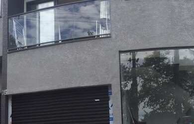 Imagem: A casa possui 1 Dormitório, 2 Banheiros, 96m² de Área e