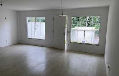 Imagem 4: Casa Incrível em Reserva, Primeira Locação No Bairro Serra Grande em...