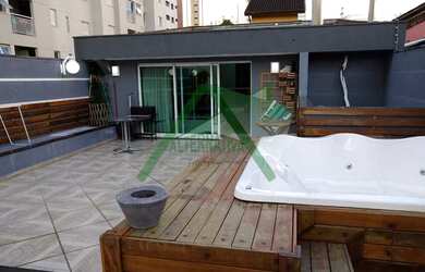 Imagem: A casa possui 3 Dormitórios, 5 Banheiros, 5 Vagas na garagem