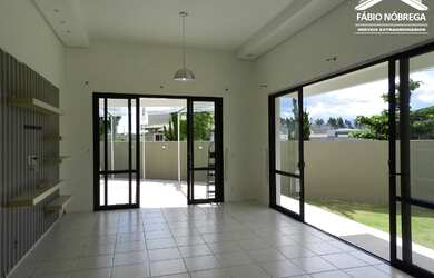 Imagem: A casa em condomínio possui 3 Dormitórios, 4 Banheiros, 4