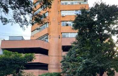 Imagem: O depósito possui 30m² de Área e está localizado em Santo