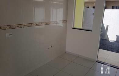 Imagem 6: Casa para Venda em Fazenda Rio Grande, Estados, 2 dormitórios, 1 banheiro, 1 vaga