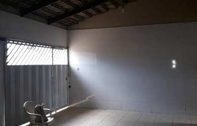 Imagem 5: Vendo casa urgente. Piscina, Churrasqueira, 4 Vagas na garageme2 Dormitórios