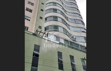 Imagem: O apartamento possui 3 Dormitórios, 3 Banheiros, 2 Vagas na