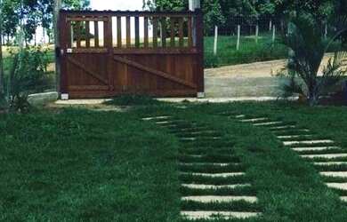 Imagem: A chácara possui 10.000m² de Área e está localizado em