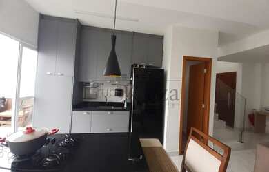 Imagem: A casa em condomínio possui 3 Dormitórios, 2 Banheiros, 2