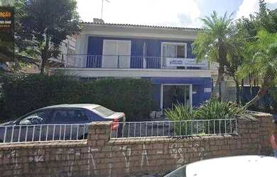 Imagem: O depósito possui 3 Vagas na garagem, 450m² de Área, Imóvel