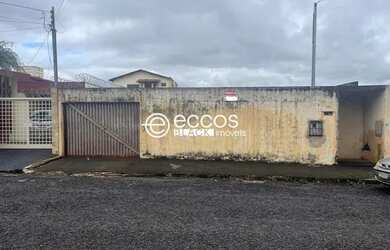 Imagem: O terreno possui 360m² de Área e está localizado em Osvaldo