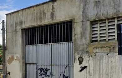 Imagem 1: Galpão atrás do North Shopping