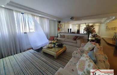 Imagem: O apartamento possui 4 Dormitórios, 4 Banheiros, 4 Vagas na