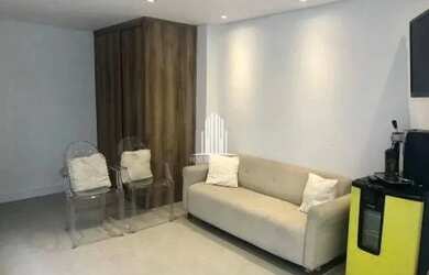 Imagem: A casa possui 2 Dormitórios, 3 Banheiros, 2 Vagas na garagem