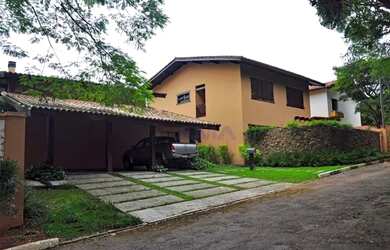 Imagem: A casa em condomínio possui 3 Dormitórios, 5 Banheiros, 3