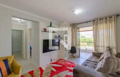 Imagem: O apartamento possui 2 Dormitórios, 2 Banheiros, 1 Vaga na