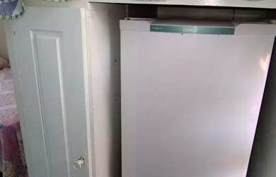 Imagem 2: Alugo suite. Área de serviço