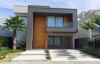 Imagem: Casa de condomínio para venda tem 777 metros quadrados com