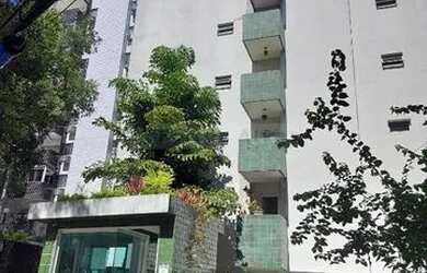 Imagem: O apartamento possui 3 Dormitórios, 1 Banheiro, 1 Vaga na garagem