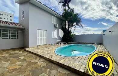 Imagem 1: Casa alto padrão para venda no Bairro Medianeira!