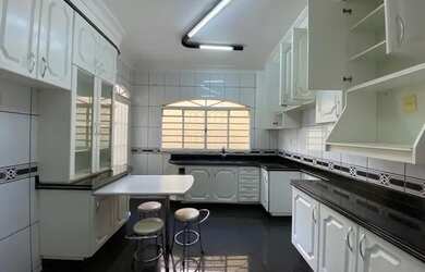 Imagem 7: Casa à venda no bairro Jardim Patrícia em Uberlândia