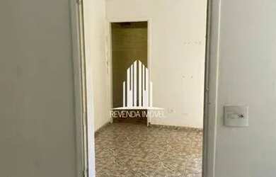 Imagem 12: Casa no Jardim Guarujá. 192m² de Área, 2 Vagas na garageme2 Dormitórios