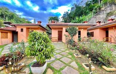 Imagem: O depósito possui 5 Vagas na garagem, 500m² de Área e está